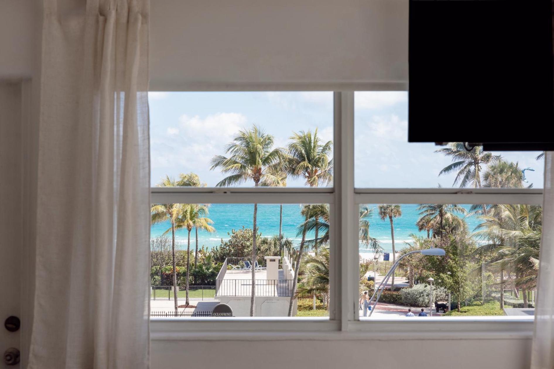 Lorraine Hotel Miami Beach Exterior photo